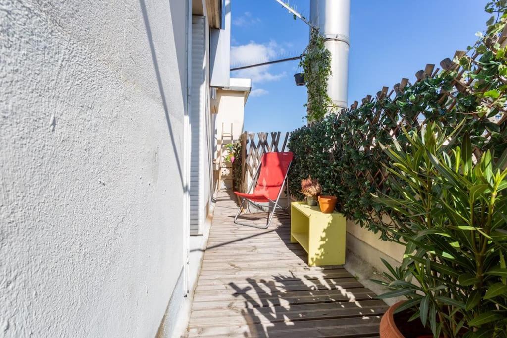 Gaspar - 2 Pieces Au Dernier Etage Avec Balcon Boulogne-Billancourt Exterior photo